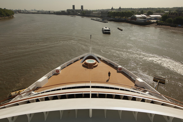 парусные новости, круизный лайнер класса люкс Seabourn Sojourn Luxury Passenger Yacht